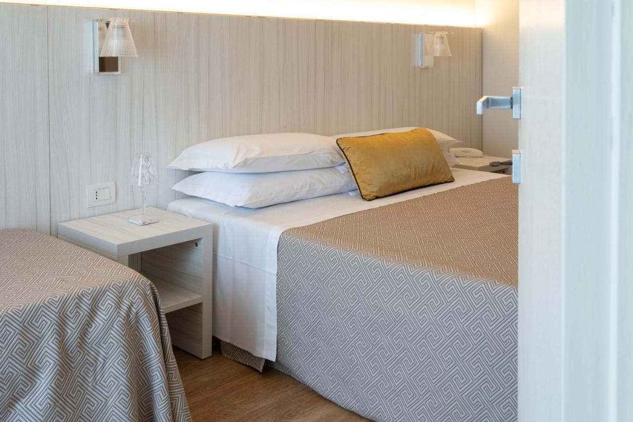 Hotel La Nuova Rotaia Gallarate Luaran gambar