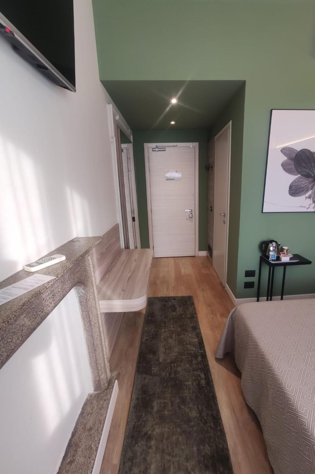 Hotel La Nuova Rotaia Gallarate Luaran gambar