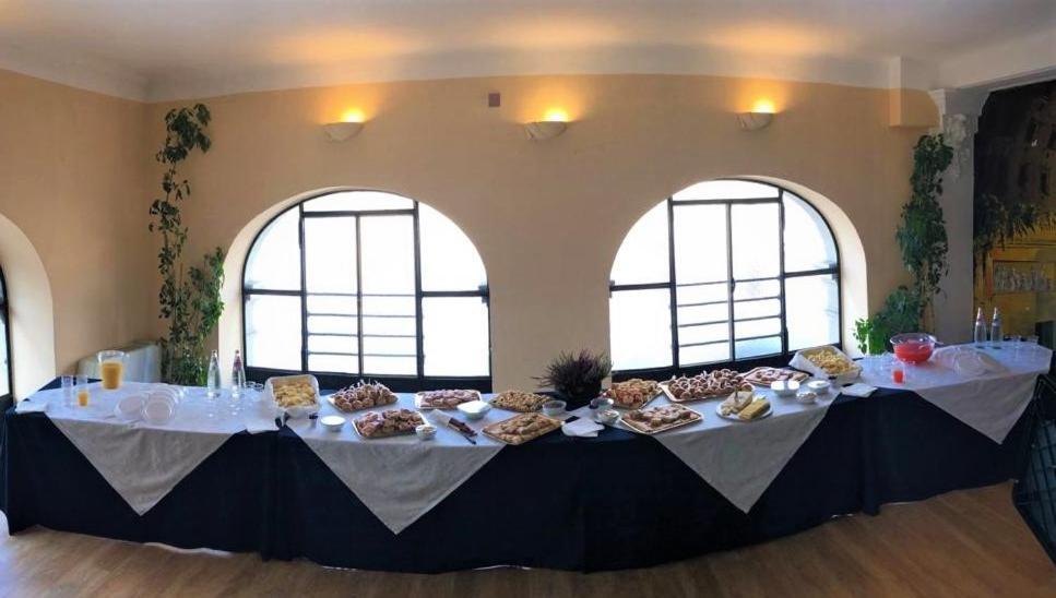 Hotel La Nuova Rotaia Gallarate Luaran gambar